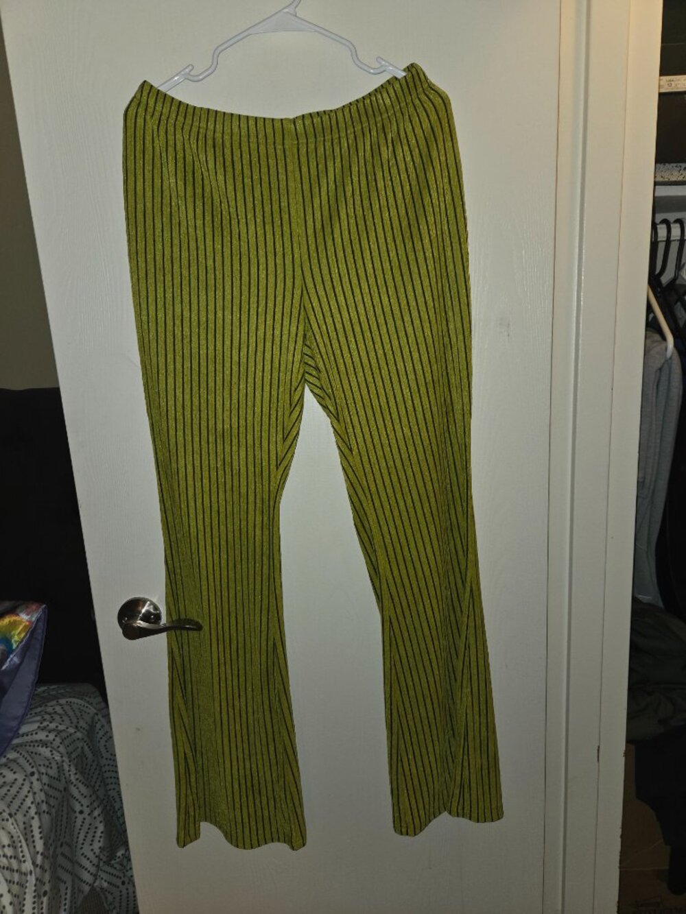 Green set - Picture 2 of 2